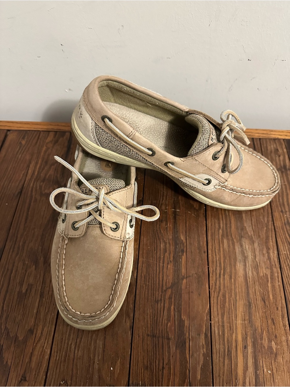 Sperry Women's Classic Moccasin Boat Shoes in Light Tan